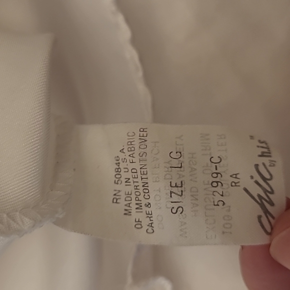 EUC VTG 1980s Chic by h.i.s White Satin Feel Lace Neckline Camisole - Picture 5 of 11